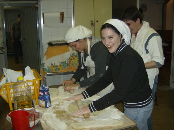 album/carbonara_day_marzo_2008_cucina/cucina_16.jpg