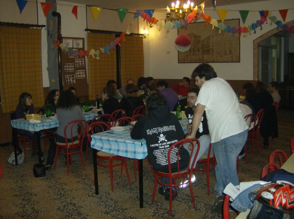 album/carbonara_day_marzo_2008_varie/sala_11.jpg