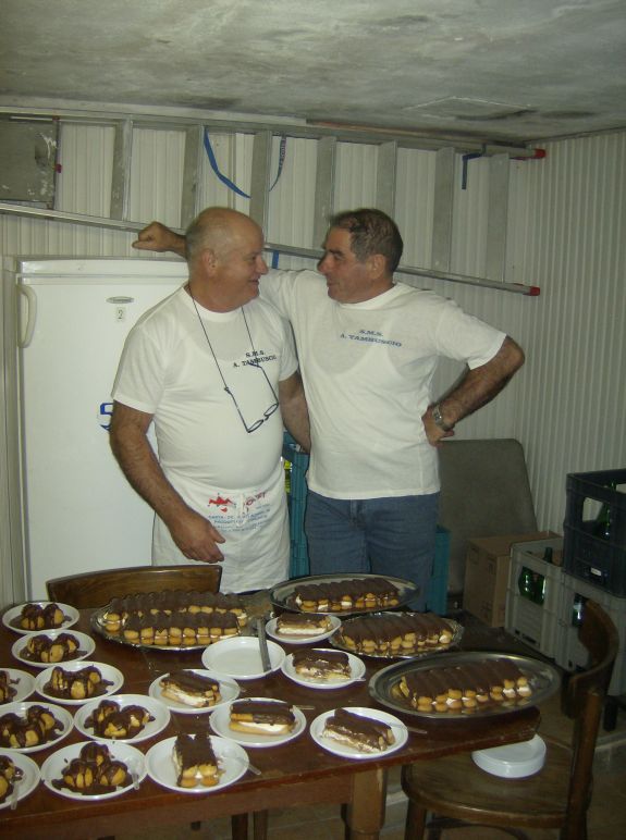 album/sagra_ravioli_2008_venerdi_lavoranti/sagra_ravioli_2008_venerdi_lavoranti_05.jpg